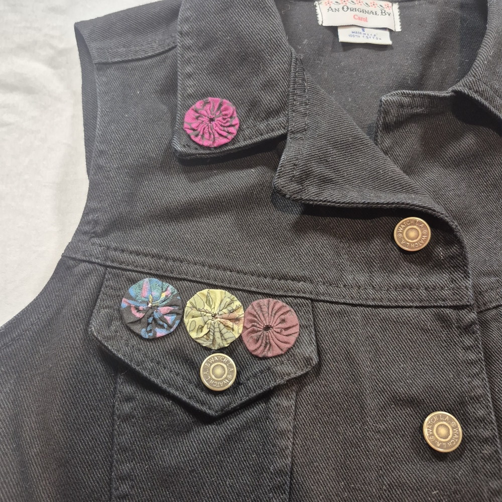 Vintage 90s Black Denim Embroidered Vest Festival Western Cottagecore Size M